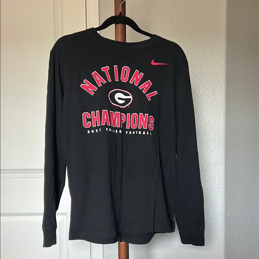 Nike UGA Georgia Bulldogs Black National Champions Long Sleeve Size Medium |A205
